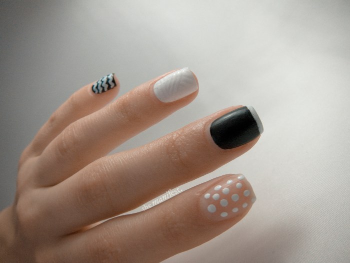 Black and white nail art