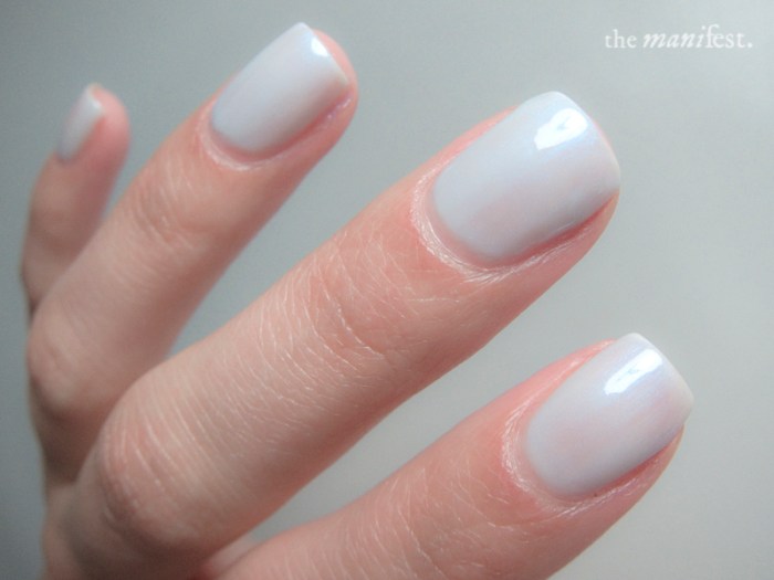 Cuccio Colors - Meet me in Mykonos, 4 coats, no top coat